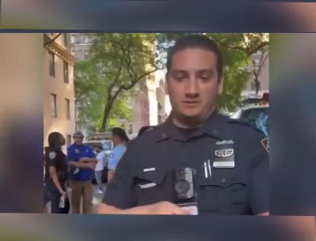 Due poliziotti del New York Police Department che sono CODA